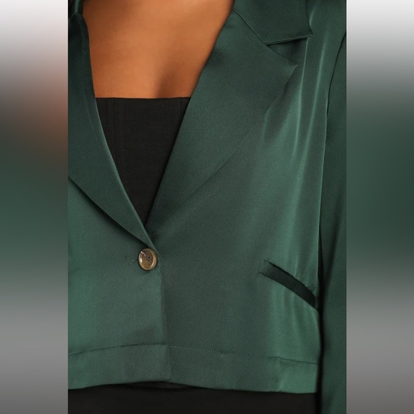 Lulu’s Green Blazer - Picture 2 of 7